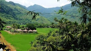 Front of property - Fullzoom Mai Chau Farmstay - Hostel (Mai Ha)
