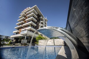Fachada de la propiedad