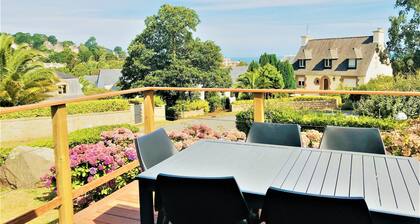 Maison familiale calme 4 chambres 9 pers jardin sur plage de trestraou Perros