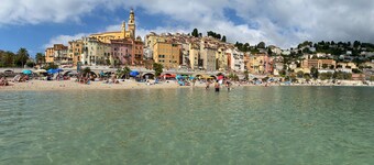 L'ensoleillée Citronniers 52m² Exceptional view of the beach Terrace60m² beds5*