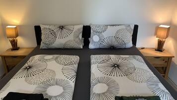 1 Schlafzimmer, Bügeleisen/Bügelbrett, Reisekinderbett, WLAN