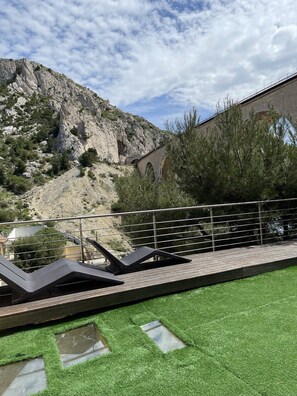 Terrace/patio - Blue coast, 200 metres from the sea, superb view, jacuzzi (Le Rove)