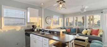 Charming Coastal Bungalow Close to the Beach