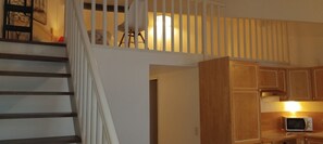 Interior - Renovated, town center, dishwasher, air-conditioned, WIFI, TV , double glazing (Saintes-Maries-de-la-Mer)