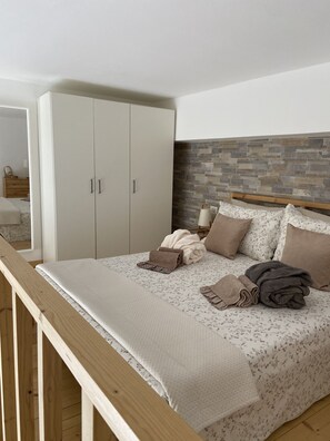 1 habitación y caja de seguridad en la habitación 