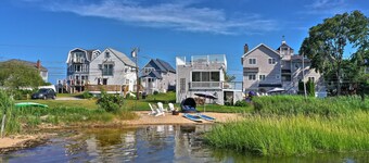 Studio, Private Beach, Kayak, Paddle board, Pool, Hot tub 