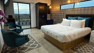 Kabin Standar | Seprai antialergi, selimut bulu angsa, dan minibar