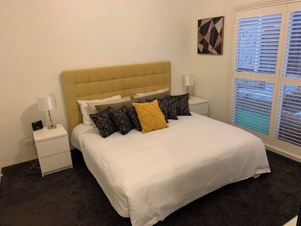 1 chambre, fer et planche à repasser, Wi-Fi