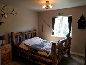 3 bedrooms, WiFi, bed sheets -  Sturgis Rally / Kool Deadwood Nites Rental (Deadwood)