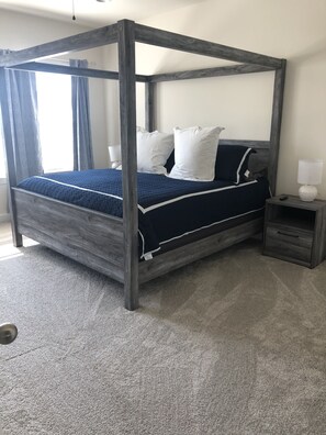 4 bedrooms, iron/ironing board, travel cot, free WiFi