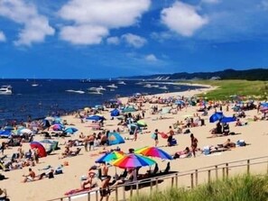 Sun-loungers, beach towels