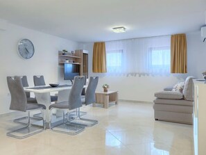 Dining - Apartment Meden by Interhome (Pula/Galižana)