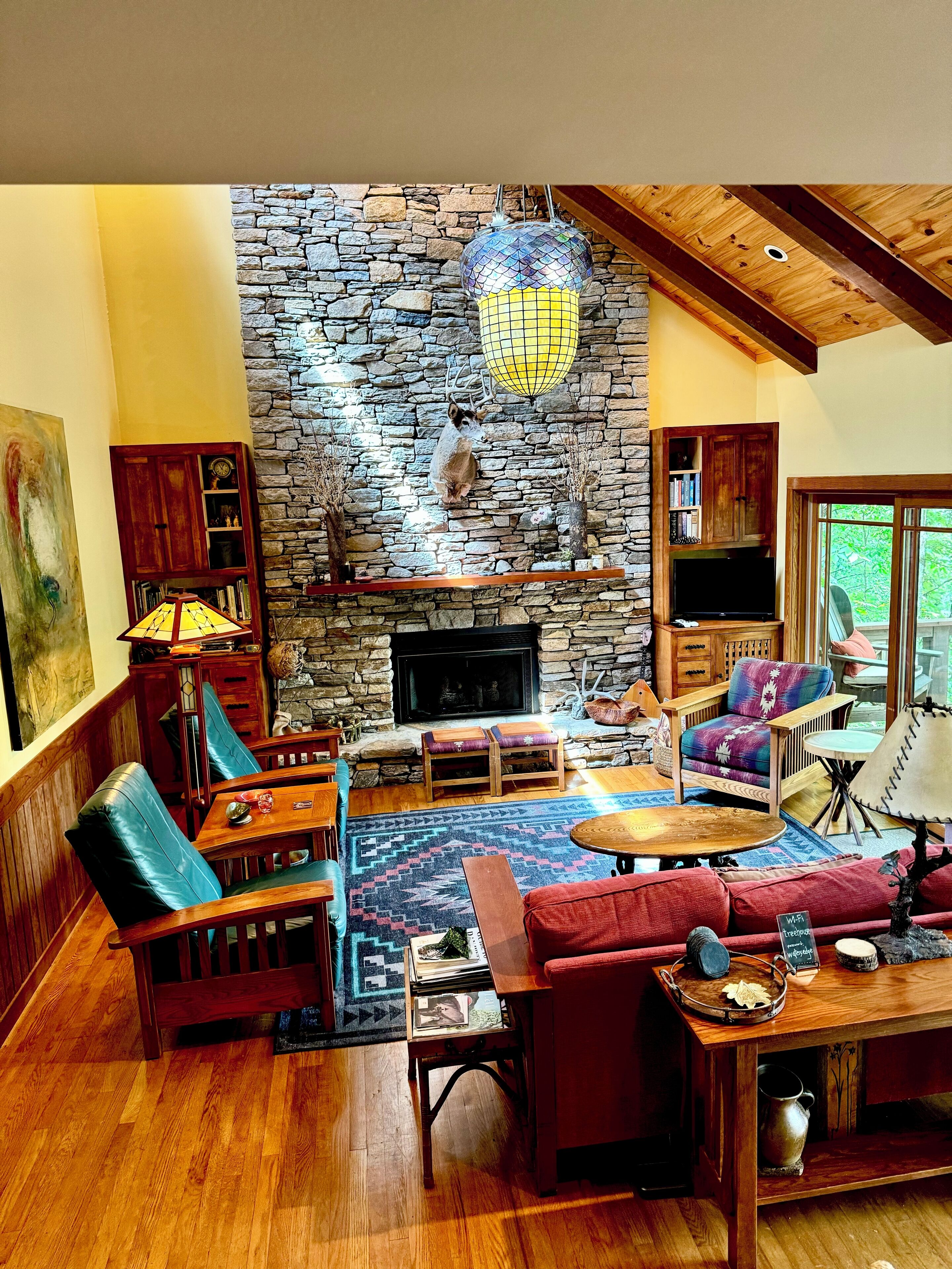 Treehouse - Luxury Mountain Living At The Waters Edge Of Hogback Lake - Sapphire, NC