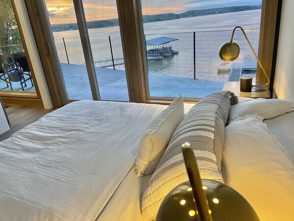 3 chambres, accès au Wi-Fi (inclus), literie fournie