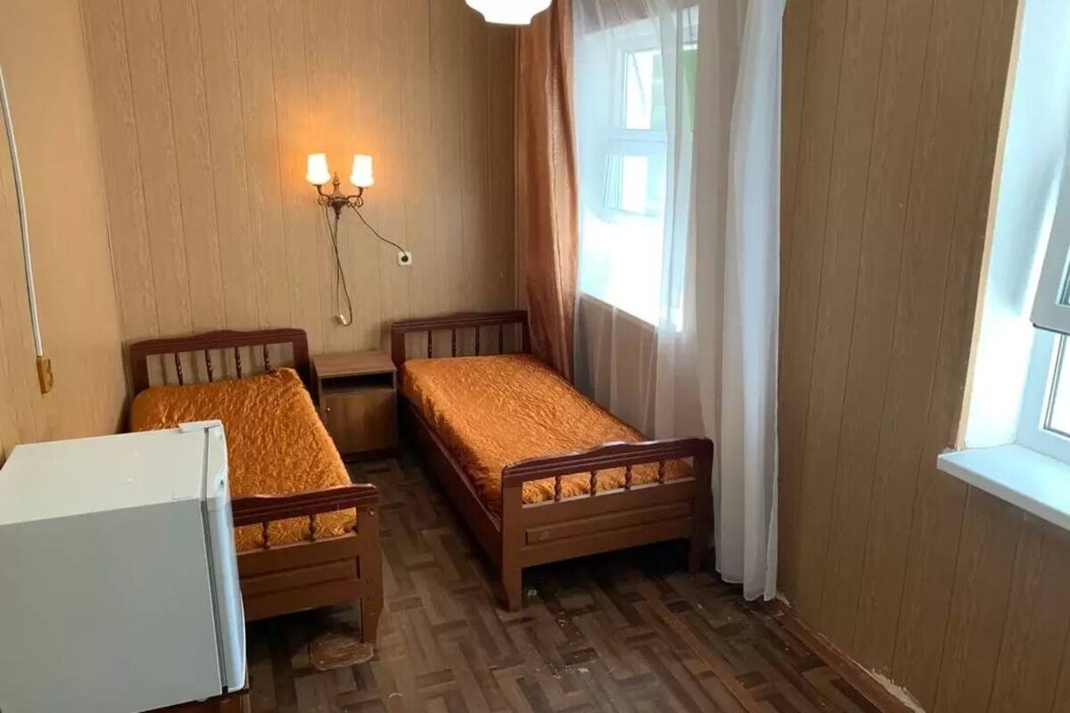 Economy-Zweibettzimmer | 1 Schlafzimmer, Bügeleisen/Bügelbrett, kostenloses WLAN