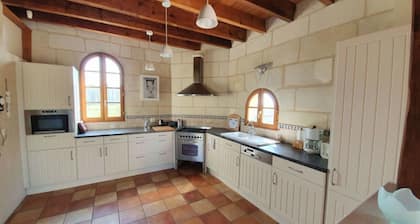 Charming cottage *** surrounded by nature, in the heart of the Loire chateau