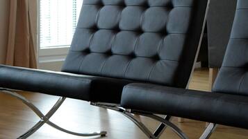 Deluxe Apartment, Sauna | 2 bedrooms, individually decorated, desk, laptop workspace