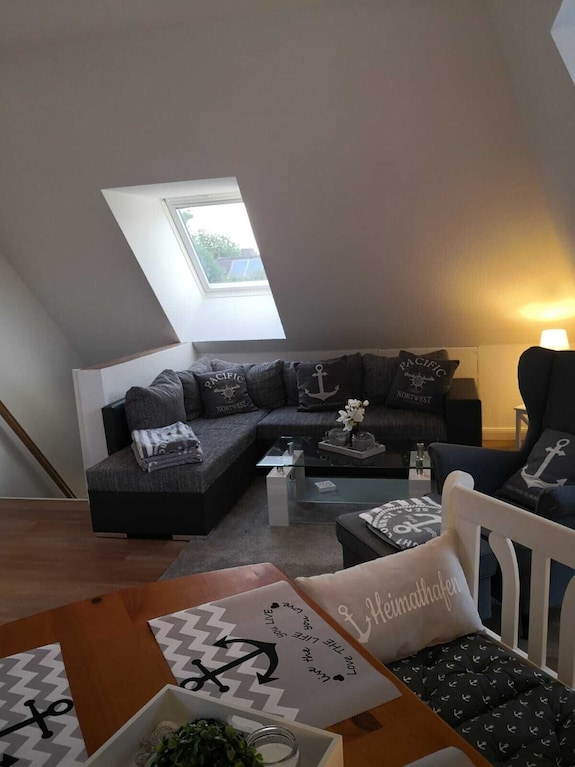 Liebevoll Eingerichtete Dachgeschosswohnung - Leck