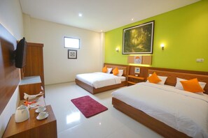 Room - The Cabin Tanjung Hotel Wonosobo (Wonosobo)