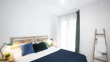 2 sovrum, skrivbord, wi-fi och sängkläder