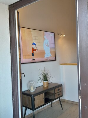 Interior - From Samaedi to Samadi, TV, Air cond , renovated, Dishwasher, induction hob (Saintes-Maries-de-la-Mer)