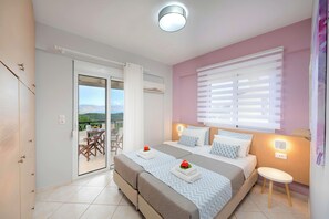 4 Schlafzimmer, Zimmersafe, Schreibtisch, BĂŒgeleisen/BĂŒgelbrett