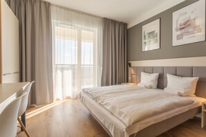 Comfort Studio Suite | Living area - RentPlanet - Apartamenty Wolska (Warsaw)