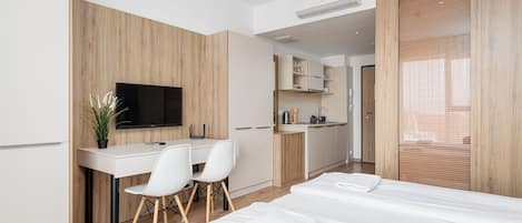 Studio Suite | Free WiFi, bed sheets