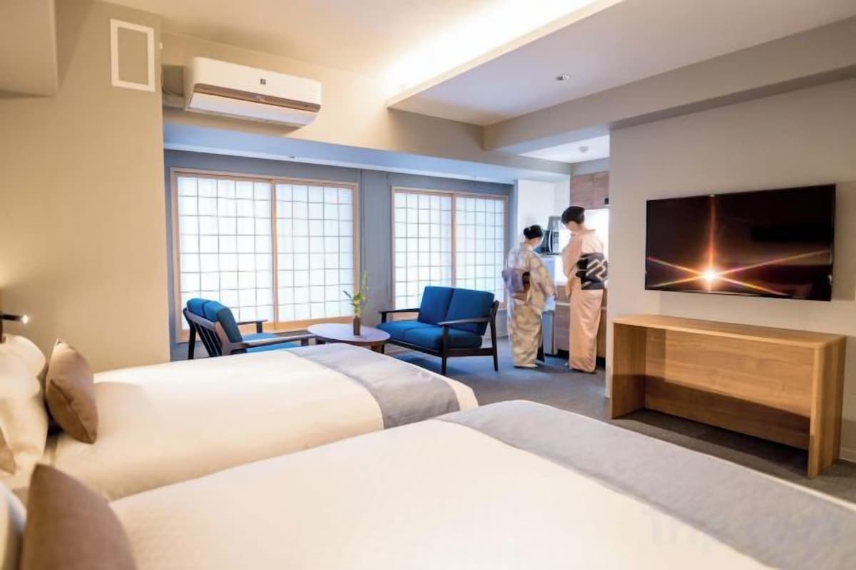 In-room safe, iron/ironing board, cots/infant beds, free WiFi