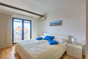 Iron/ironing board, free WiFi, bed sheets - Villa Kascuni (Pula)