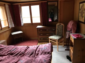 1 Schlafzimmer