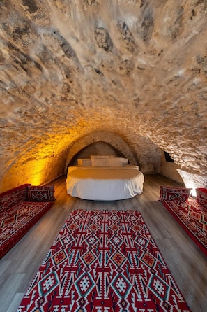 Suite estudio Deluxe | Decoración individual, mobiliario individual, escritorio