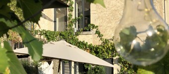 Bourgogne Ferme désignée / calme sur rivière, 3 klm le village classé et Chablis