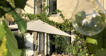 Burgundy Designated farm / quiet on river, 3 klm from classified village and Chablis