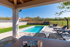 Outdoor pool - Villa Stefani (Porec)