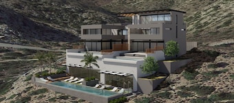 Amphitheatre Suites