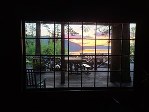Interior entrance - The Historic Northern Hotel (Coolin)