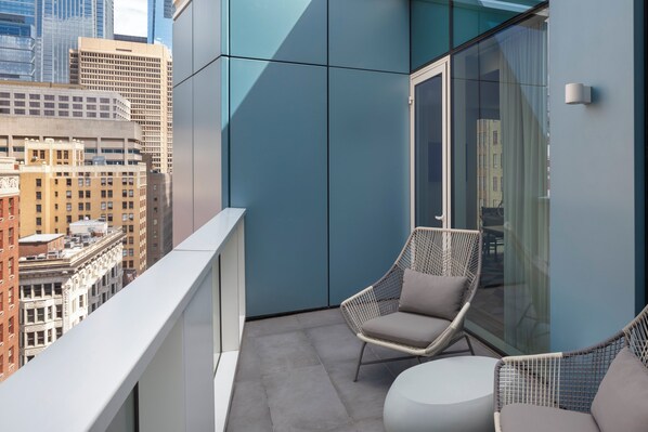 Suite Présidentielle, 1 très grand lit