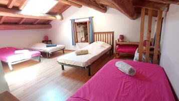 4 Schlafzimmer, WLAN, Bettwäsche