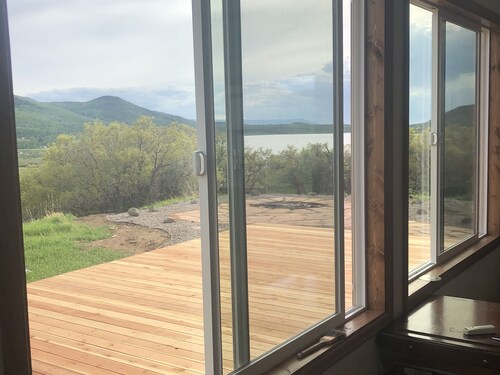 Vega lake Retreat - a unique mountain escape with all four seasons!