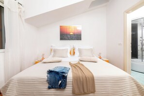 3 bedrooms, in-room safe, iron/ironing board, WiFi - HVAR MOOD HOUSE - HVAR EXCLUSIVE SEA,SUN & STARS APARTMENT: MAGNIFICENT SEA VIEW (Hvar)