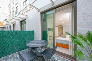 Economy Room | Terrace/patio