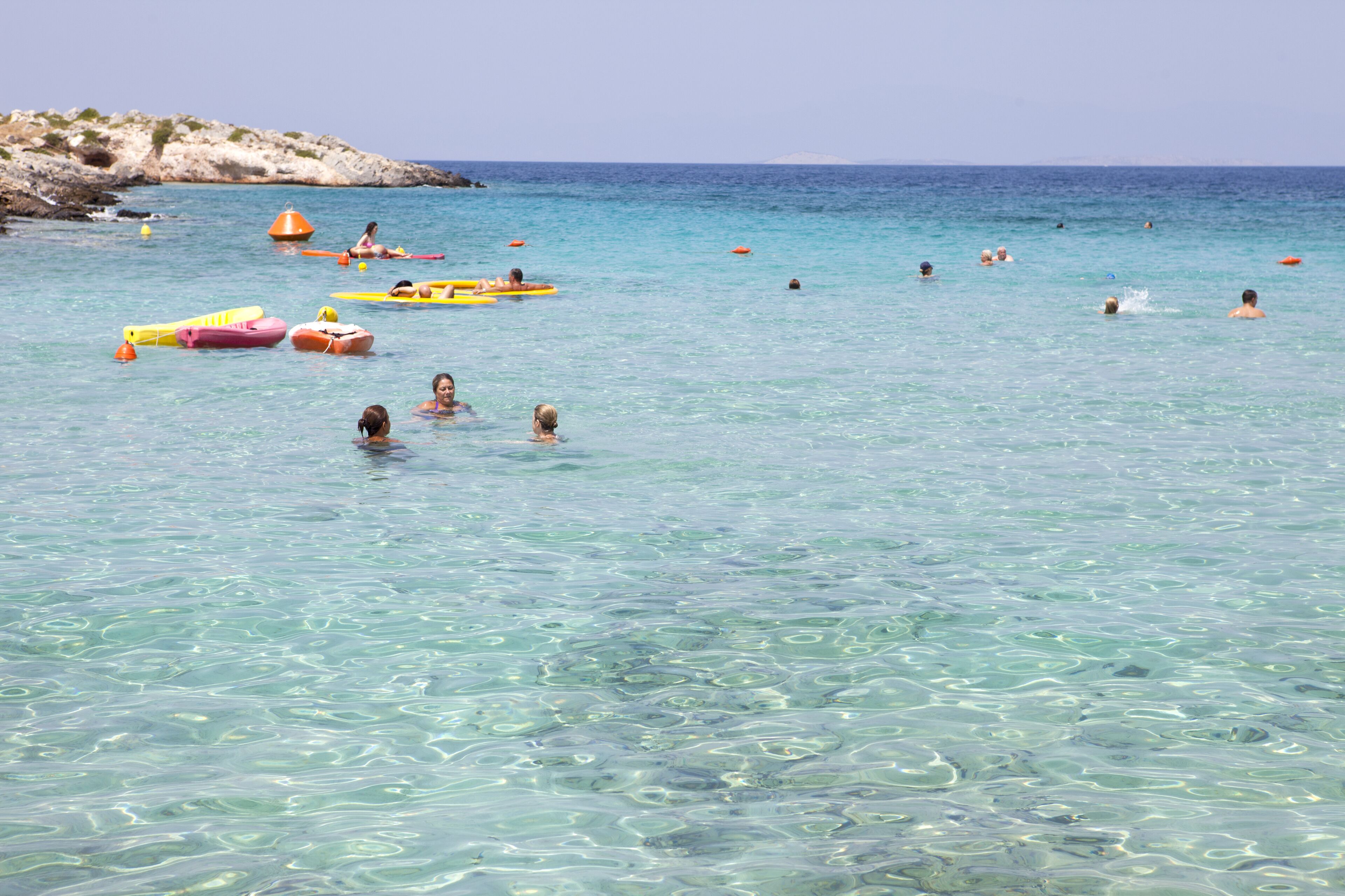 Private beach nearby, white sand, sun-loungers, beach umbrellas