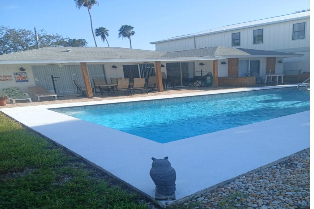 Outdoor pool