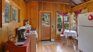 Cabin, Multiple Beds (Cabin Fever * fireplace) | Private kitchen - Cabin Fever Fireplace (Tahoe City)