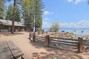 House, Multiple Beds (CLUBHOUSE -  HOT TUB - QUIET LOCATION) | Property grounds