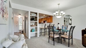 Estudio (2 Bedrooms) | Interior