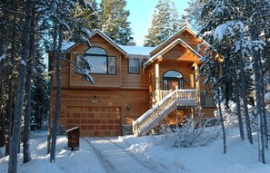 獨棟房屋, 多張床 (River Rock Lodge - GAME ROOM & HOT TU) | 外觀