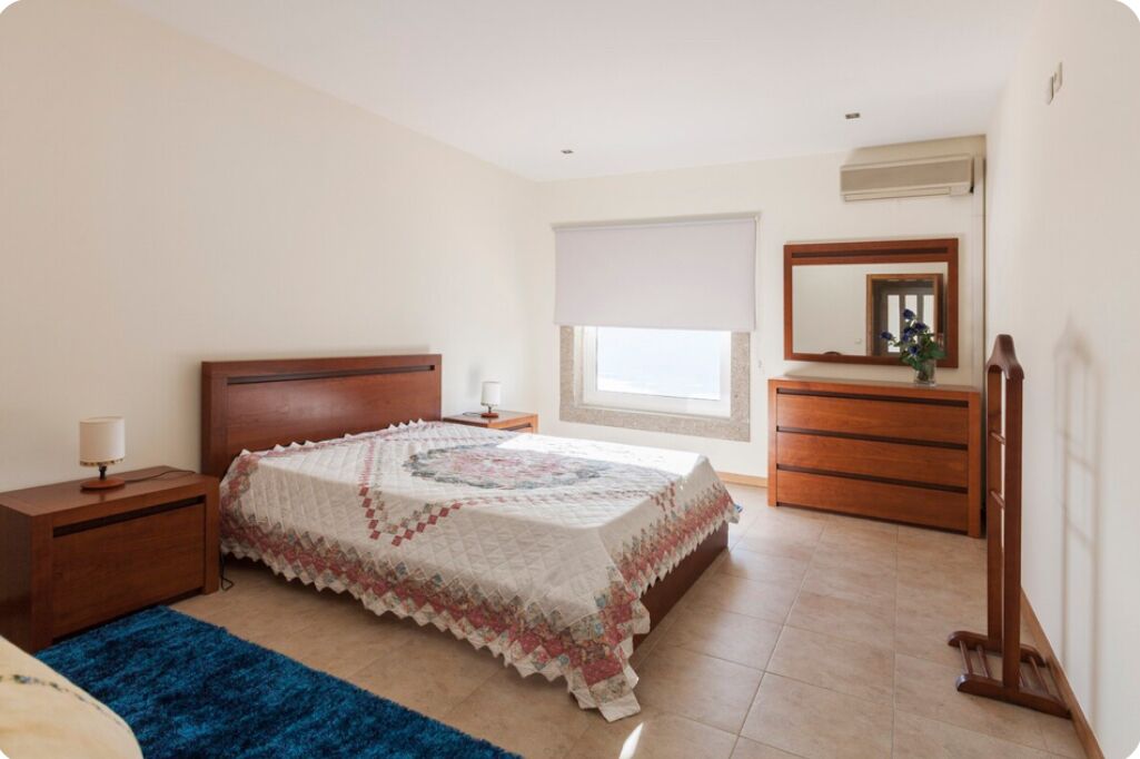 4 Schlafzimmer, Bügeleisen/Bügelbrett, WLAN, Bettwäsche