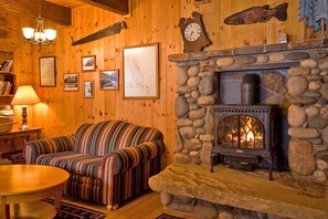 House, Multiple Beds (Wheelehan House - Close to Tahoe City) | Living room | TV, fireplace, DVD player